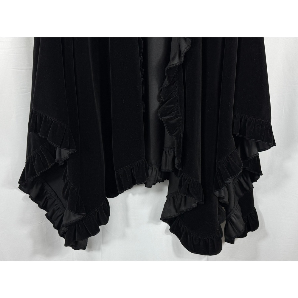 Private Line Vintage Beautiful Black Velvet Ruffle Cape Wrap Made in England - Picture 3 of 7